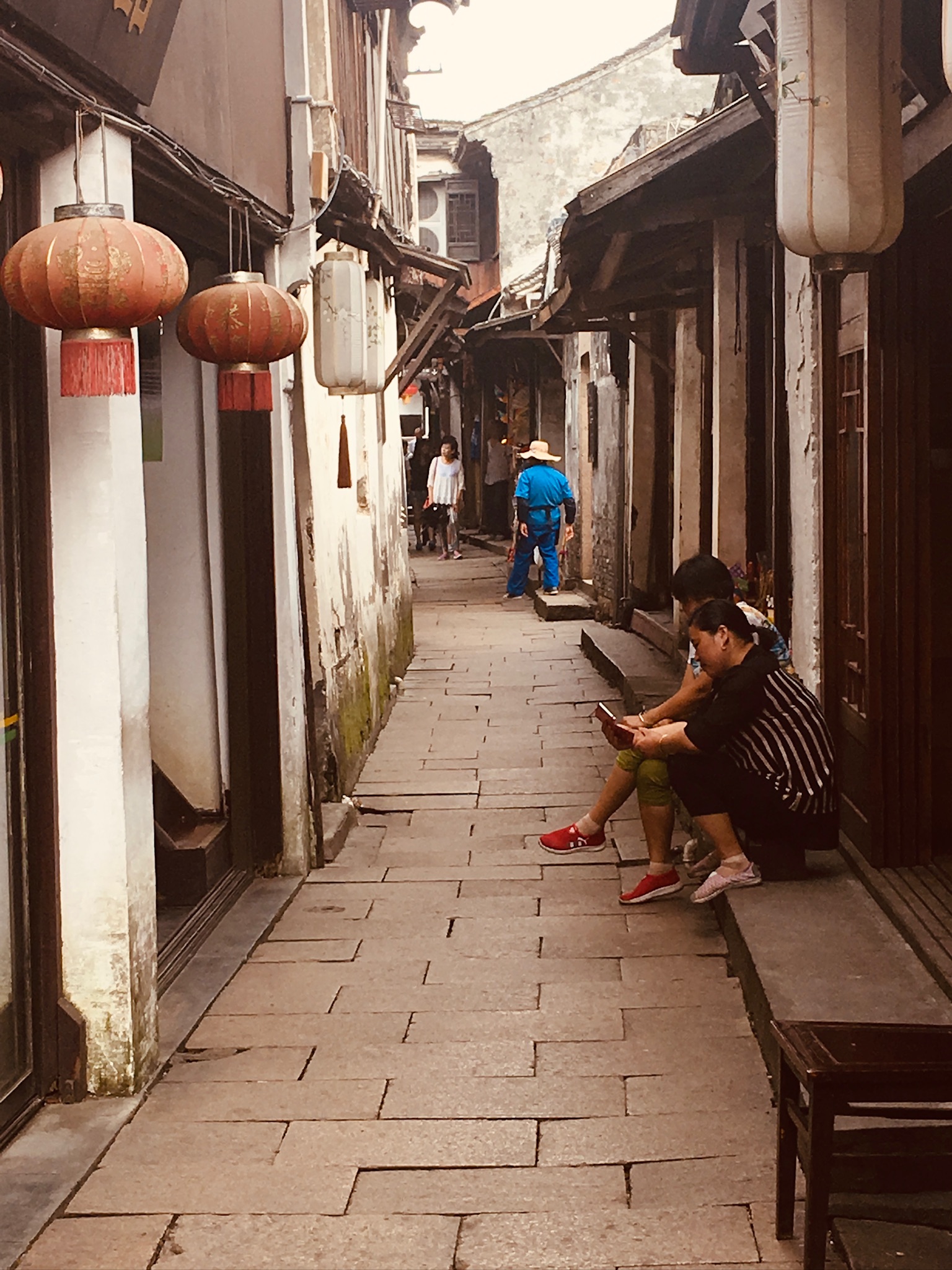 Shanghai Alley